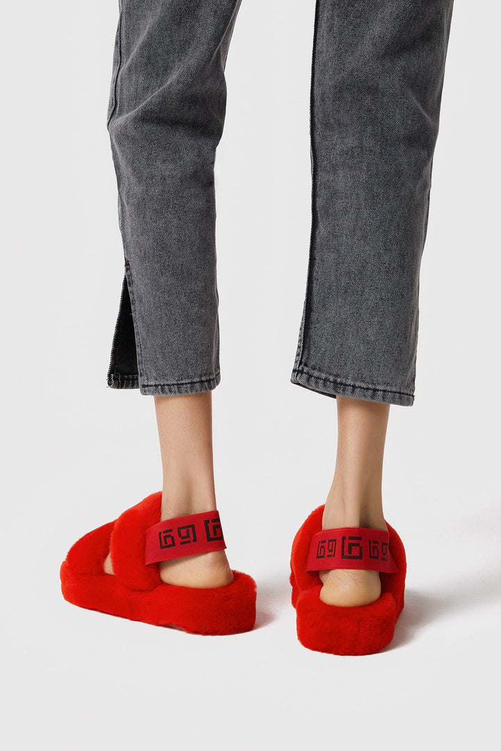 Red shearling double-stripe slides