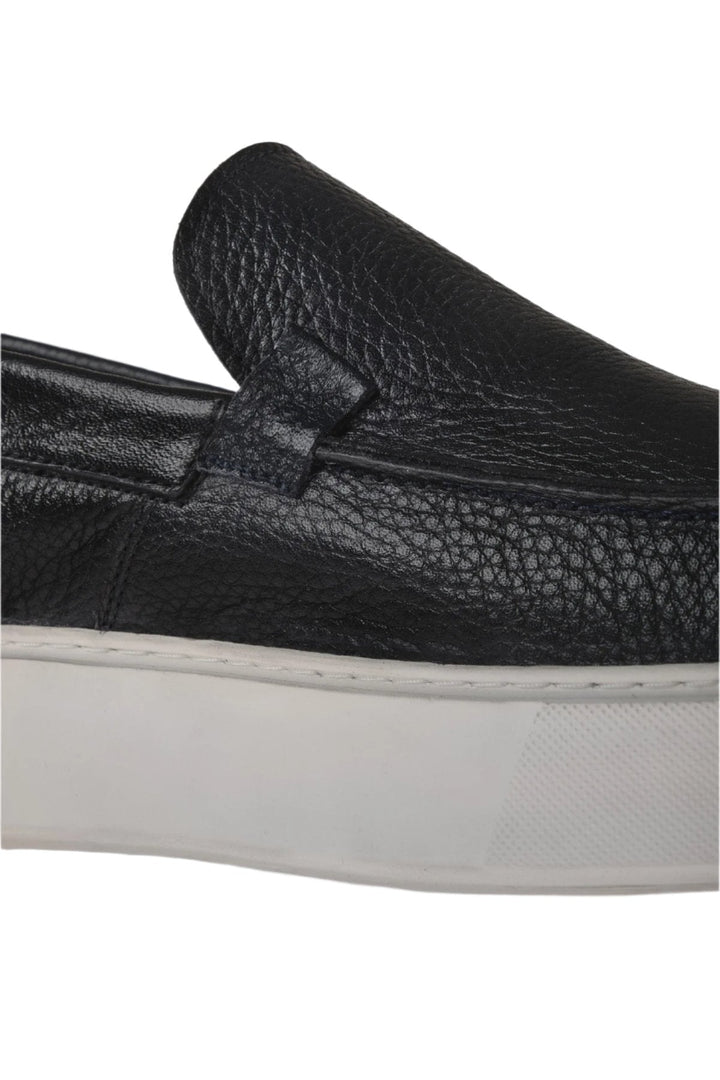 Men's navy leather slip-on shoe