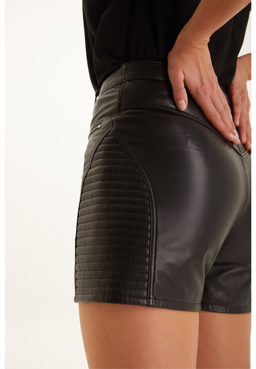 Black women's leather shorts - quilted side