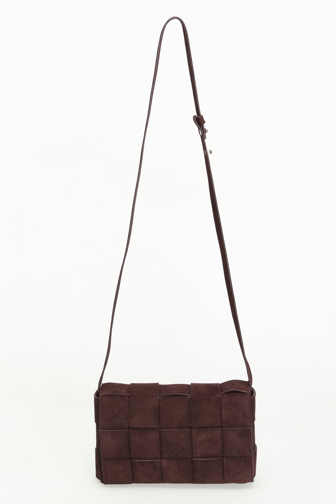 Red-brown woven suede crossbody handbag