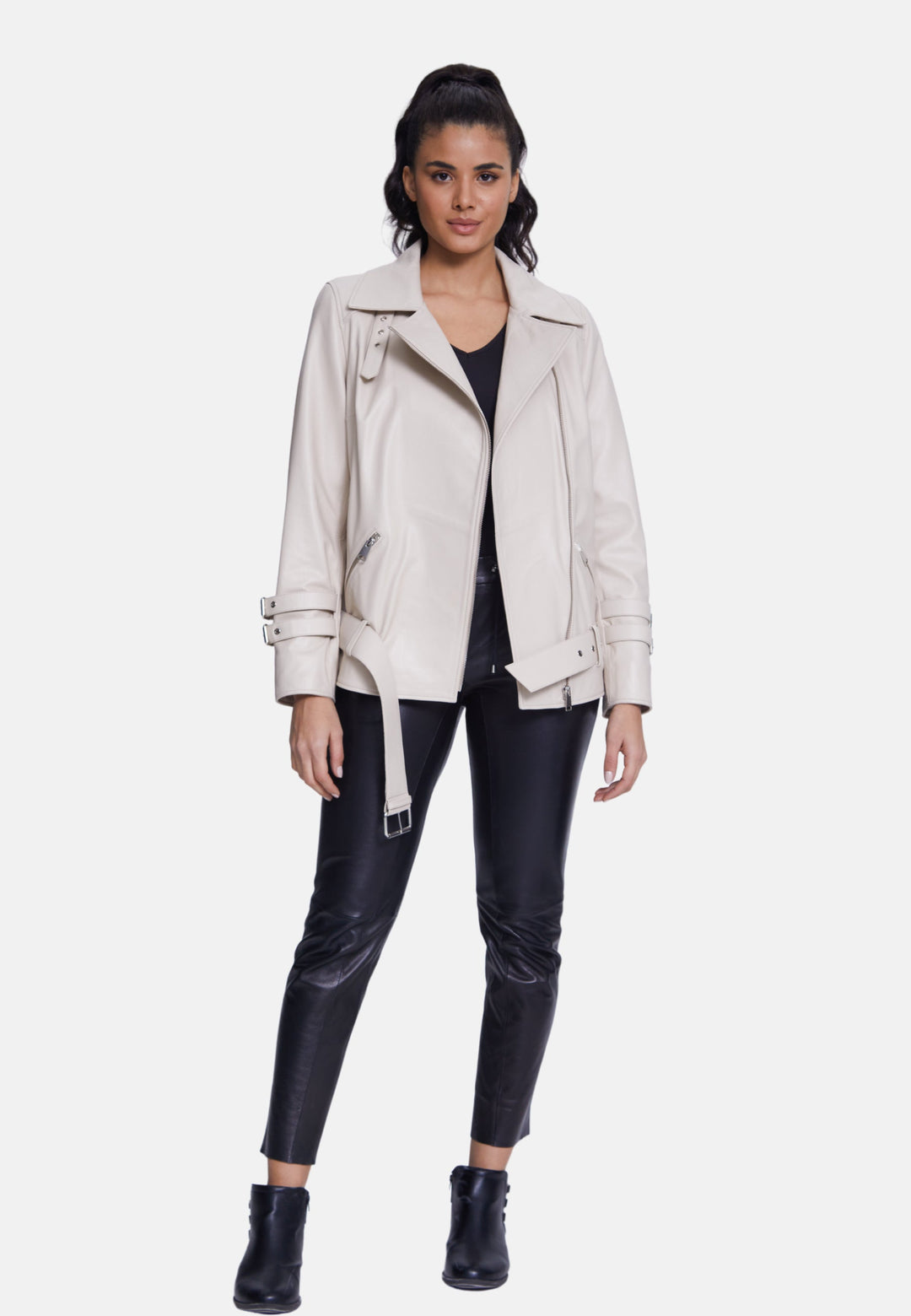 Woman wearing beige leather jacket