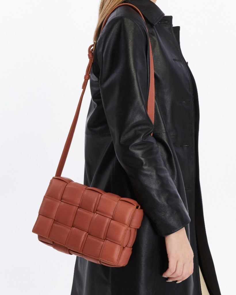 Cognac woven leather shoulder bag