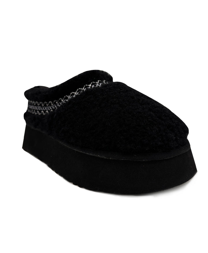 Black sheepskin suede mule slipper