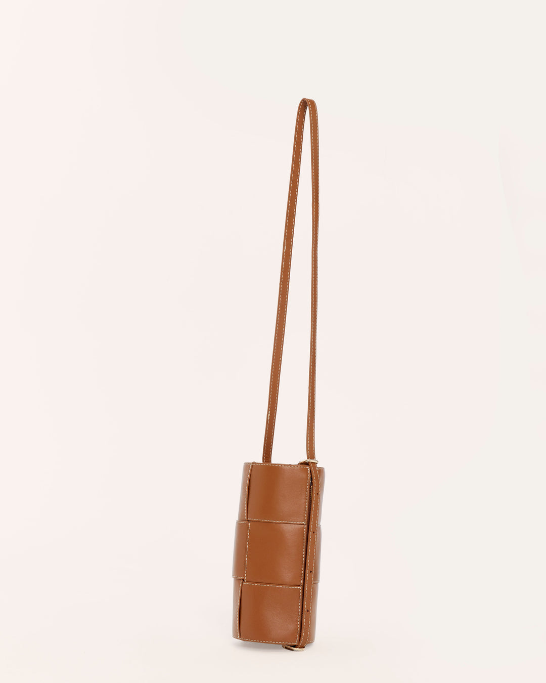 Tan woven leather shoulder handbag